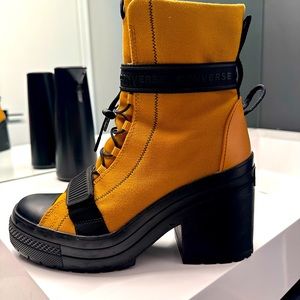 Converse Women's Chuck Taylor All Star Gr82 X High 'dark Soba Black